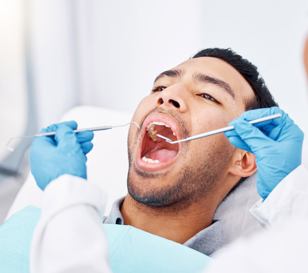 Houston What Does a Dental Hygienist Do